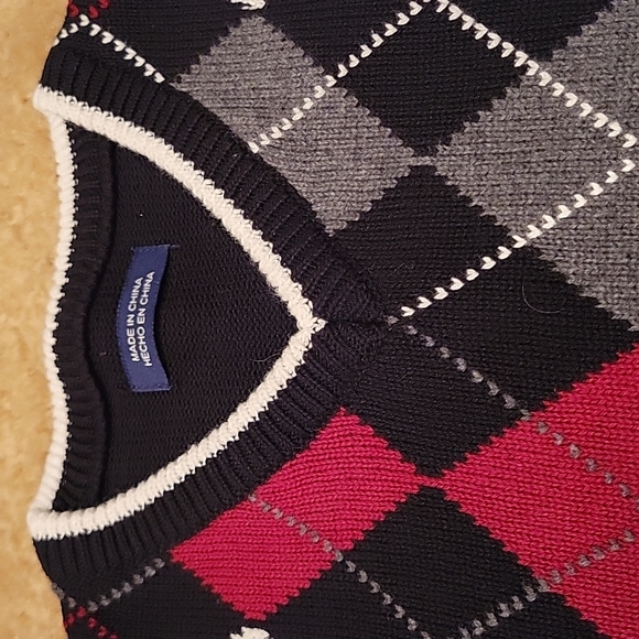Diamond plaid pattern sweater vest - Picture 2 of 4